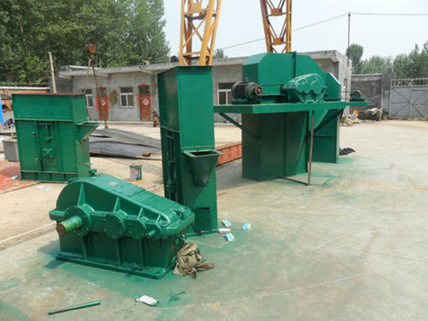 斗式提升機為什么需要安裝清料設(shè)備？